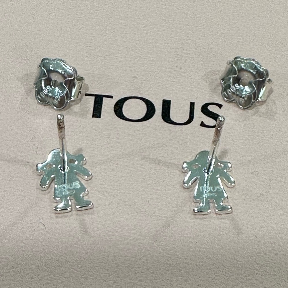 NWOT TOUS Sweet Doll Girl Pendant Necklace and Earrings - Picture 4 of 9